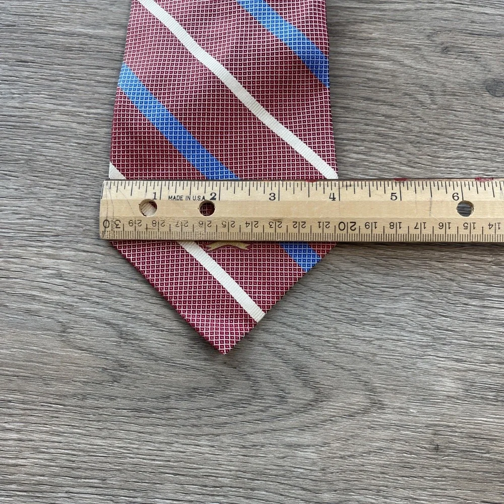 Tommy Hilfiger 100% silk
